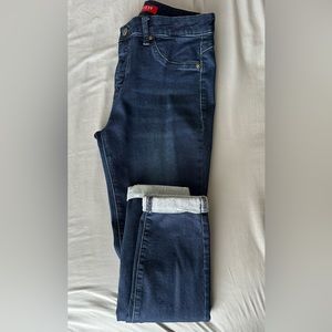 NEVER WORN GUESS JEANS